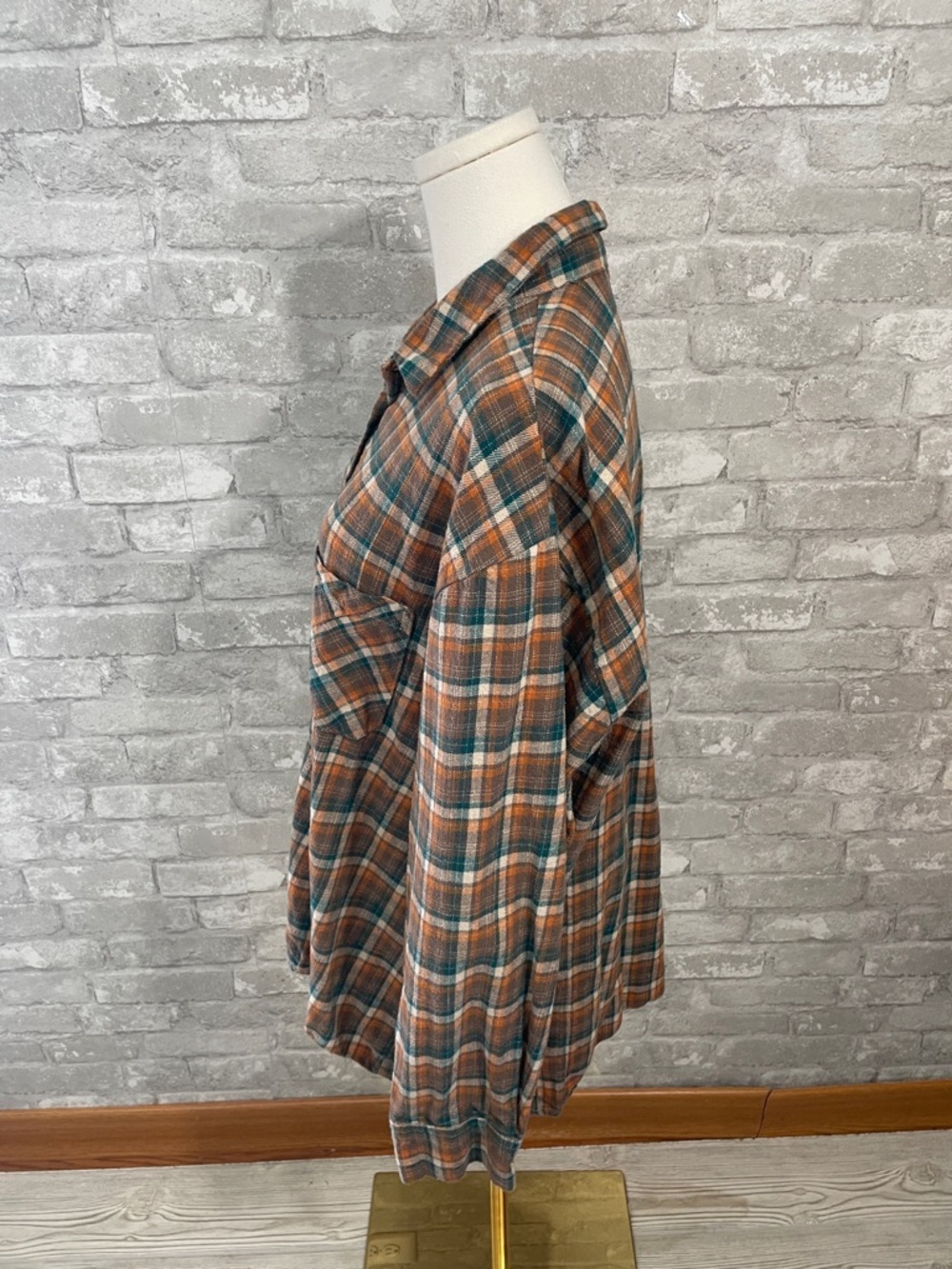 Dizzy lizzy Plaid Button-Down Flannel Shirt in Rust Orange & Teal - Picture 3 of 4